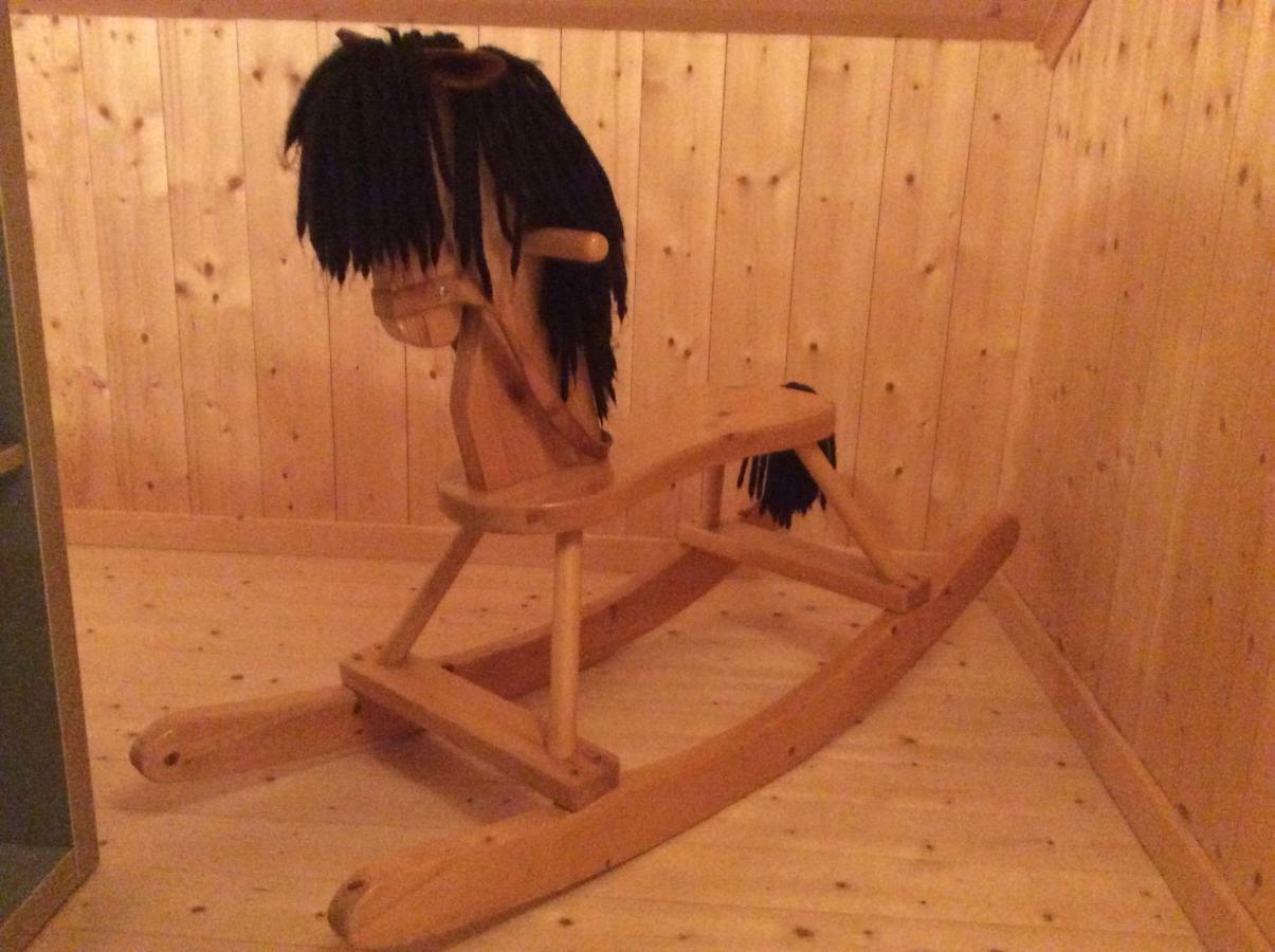Mysig Och Modern Stuga Pa Snoegard, Naera Havet Och Naturen Lur  Exterior foto